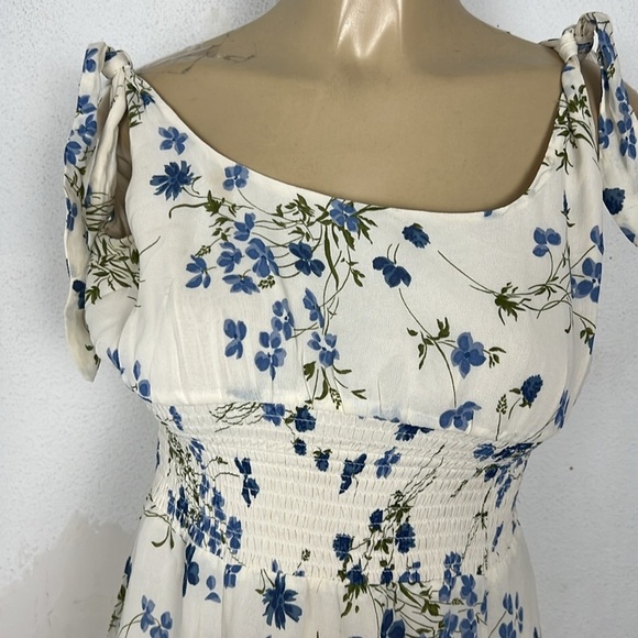 REFORMATION
Darby Floral Print Tie Strap midi dress size L - Picture 5 of 6